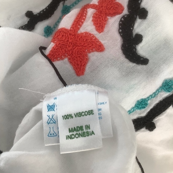 POUPETTE ST BARTH Floral Embroidered 3/4 Sleeve Blouse L‎ - Picture 14 of 16